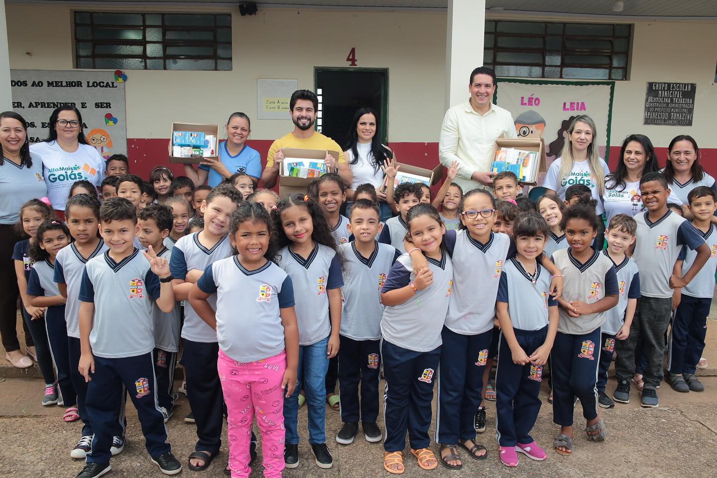 Entrega dos kits de alfabetização AlfaMais Goiás 2024