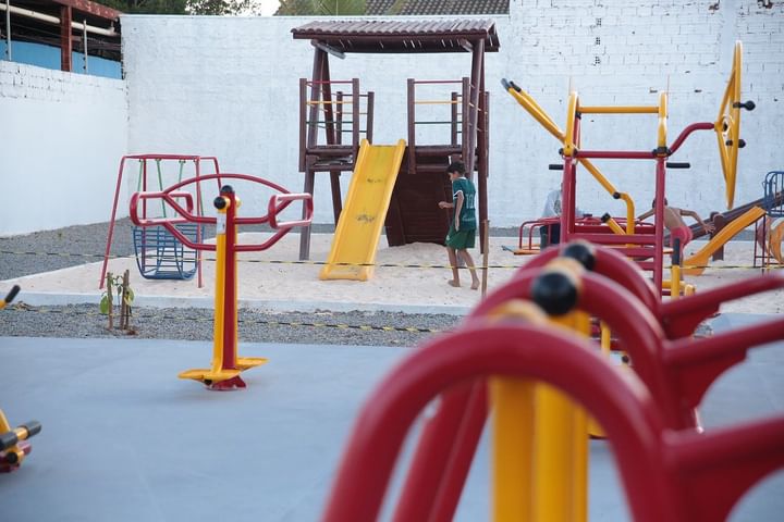 Vila Benedita recebe Espaço do Lazer, com internet gratuita, parquinho infantil e academia da saúde para a comunidade local